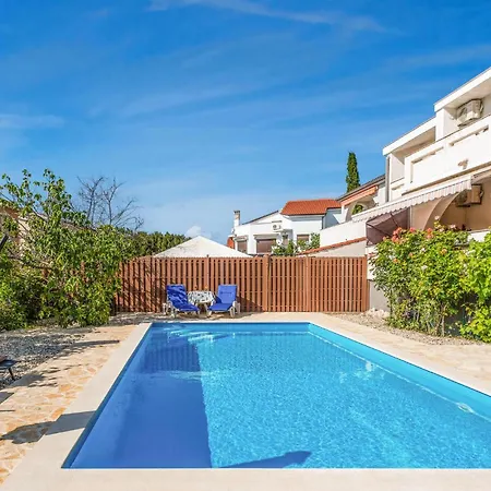 Cozy In With Wifi Casa de Férias Punat