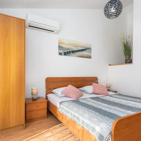 Cozy In With Wifi Punat